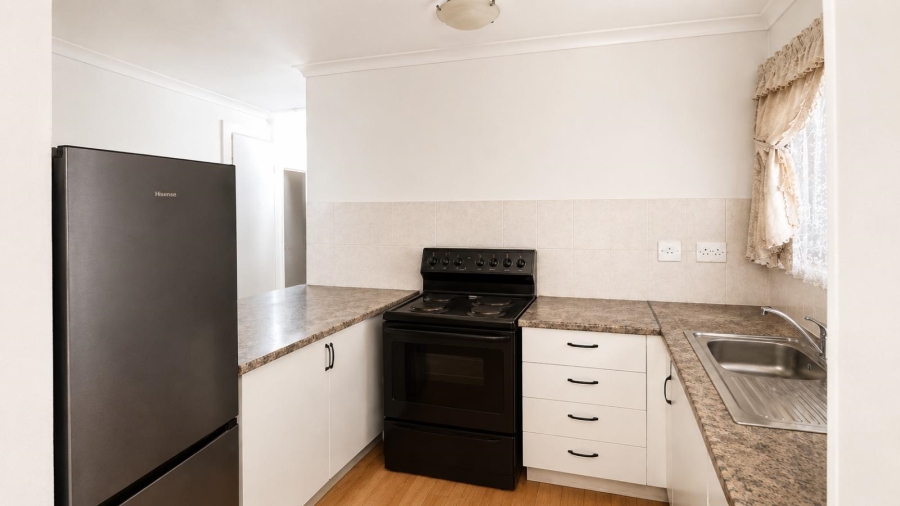 2 Bedroom Property for Sale in Sanlamhof Western Cape